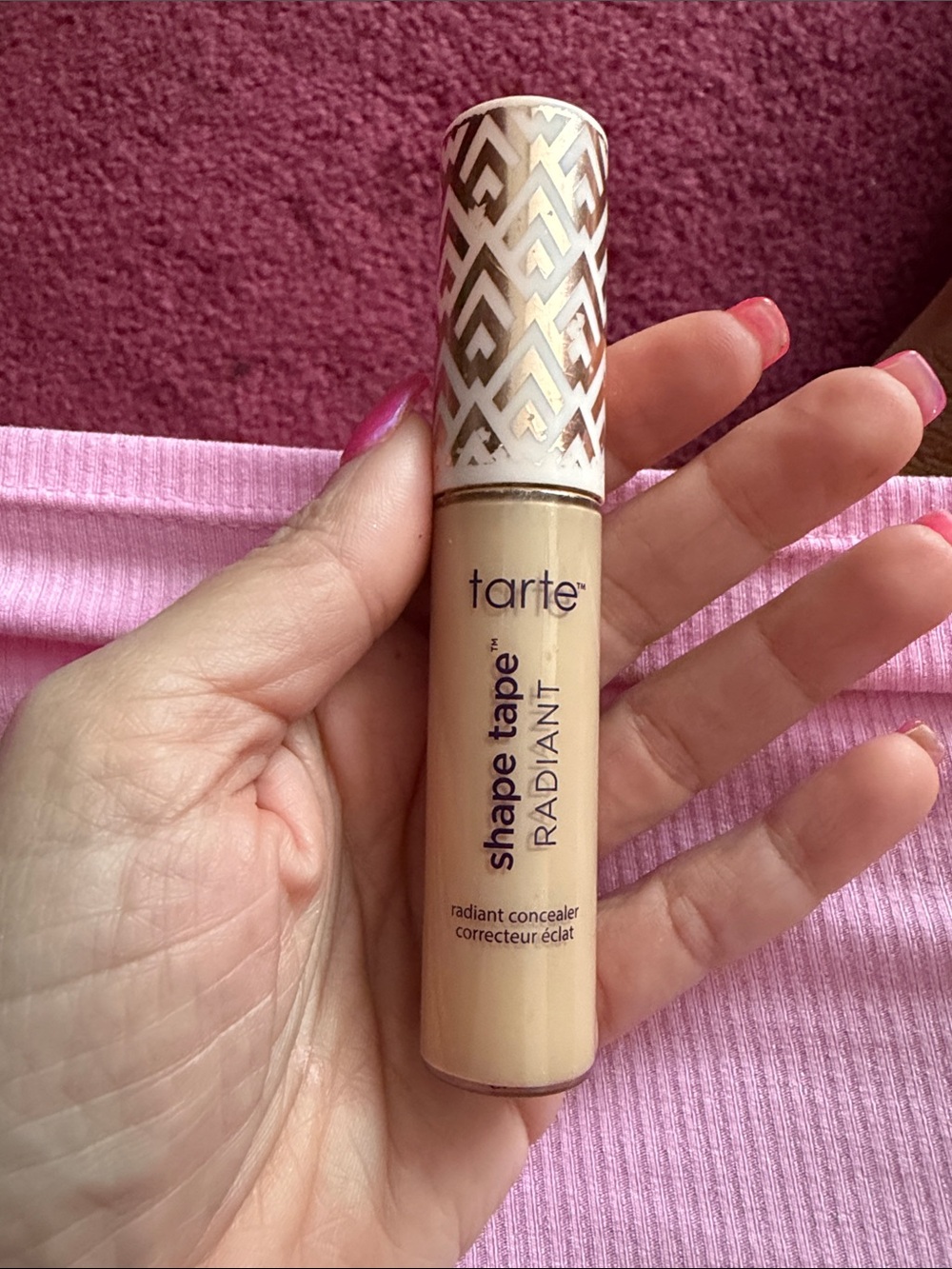 tarte Shape Tape Radiant Concealer - beige with gold-accent cap 275